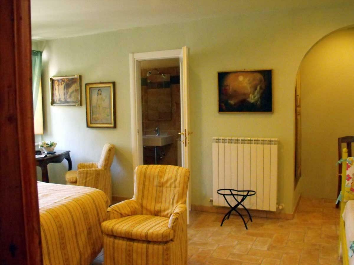 Bed And Breakfast Il Governatore Urbino Exterior foto